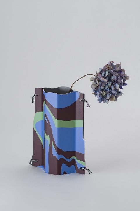 An image of the work A new kind of water by Designer Anna Resei