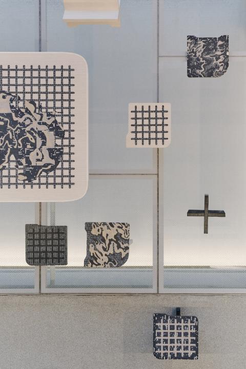 An image of the work treshold by Designer Anna Resei