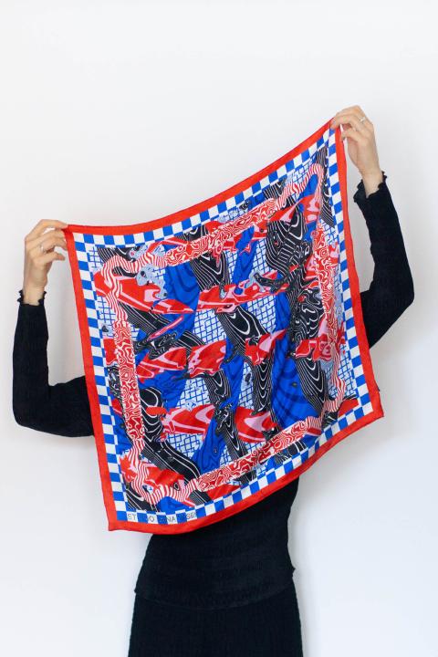 An image of the work flow silk scarves by Designer Anna Resei