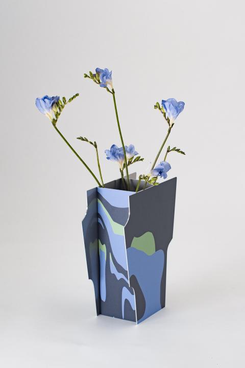 An image of the work A new kind of water by Designer Anna Resei