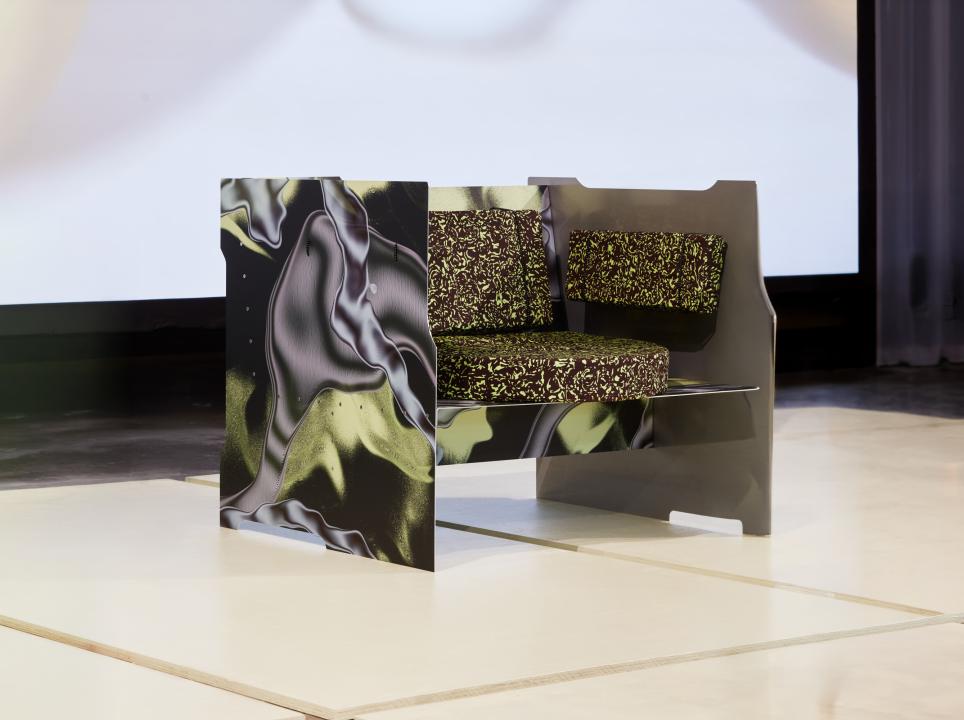 An image of the work formation lounge chair by Designer Anna Resei