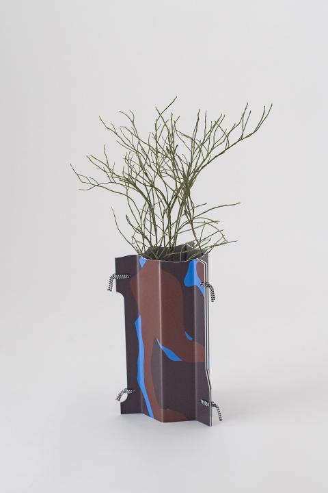 An image of the work A new kind of water by Designer Anna Resei